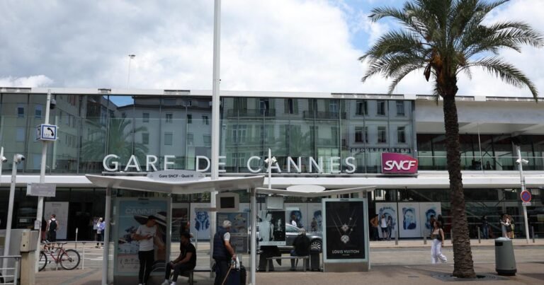 prison ferme pour un Algérien qui avait semé la terreur, couteau à la main, en gare de Cannes