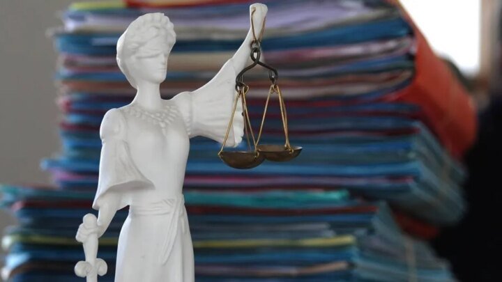 Var. Un adolescent condamné pour proxénétisme aggravé sur mineure par le tribunal pour enfants