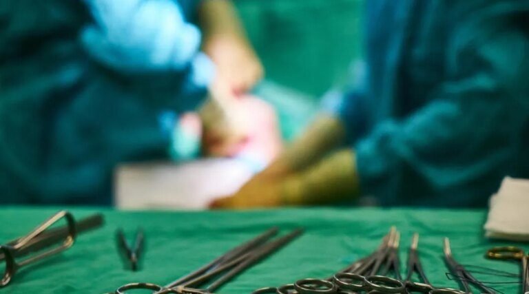 Il aurait escroqué la Sécurité sociale de plus de 460 000 € : un chirurgien jugé à