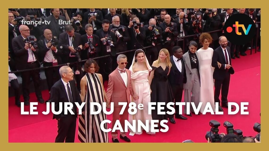 #Cannes2025. Juliette Binoche, la présidente et son jury du 78ᵉ Festival montent les marches