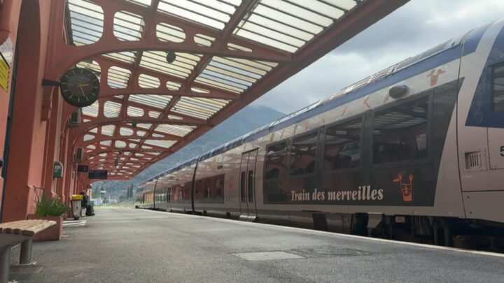la ligne de train entre Nice et Tende rouvre ce lundi au public après plus d’un an de travaux
