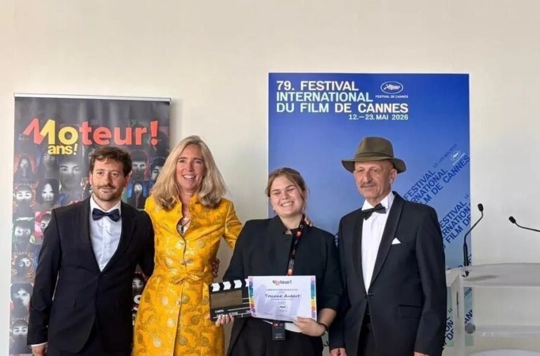 « Je veux travailler dans le cinéma » : Toscane Aubert, lycéenne avranchinaise, a défilé