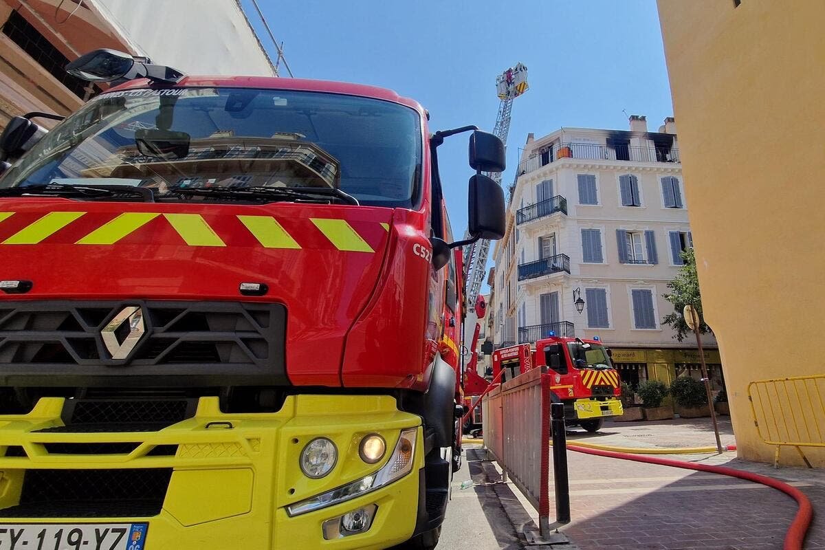 Un appartement ravagé par les flammes en plein centre de Cannes