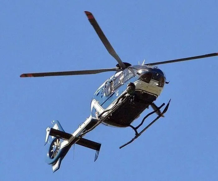 Un pêcheur piégé dans un ravin secouru par hélicoptère dans les Alpes-de-Haute-Provence  (Ouest-France)