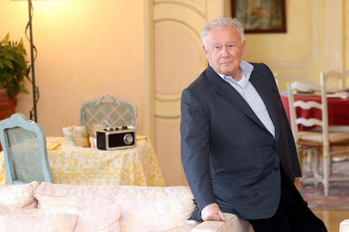 « À 8 ans je voulais vivre à Cannes, et ne pas mourir ailleurs » : les obsèques de Philippe Bouvard sont célébrées ce lundi à Cannes