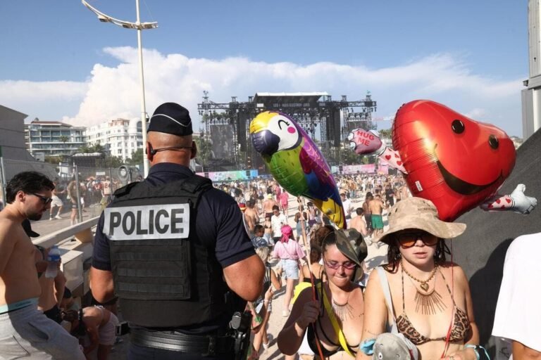 Chien, palpations, brigade mobile et policiers en civils : le festival des Plages électros de Cannes sous haute surveillance pour trois jours