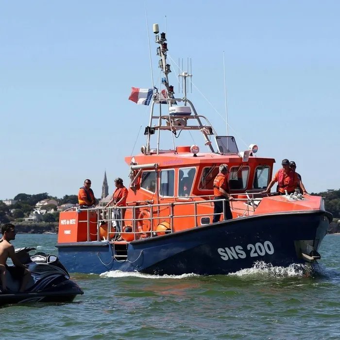 Collision entre deux bateaux dans la baie de Cannes : le point sur les nouveaux éléments de l’enquête  (Ouest-France)