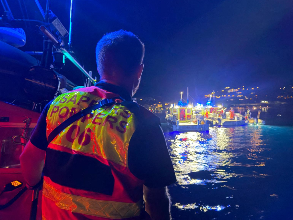 Deux bateaux se percutent en mer, au large de Cannes : un bilan humain lourd