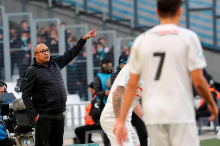 « Il est là où il devait être » : l’incroyable ascension de Farid Tabet, de l’AS Cannes puis du Cannet-Rocheville jusqu’au staff de l’Equipe de France