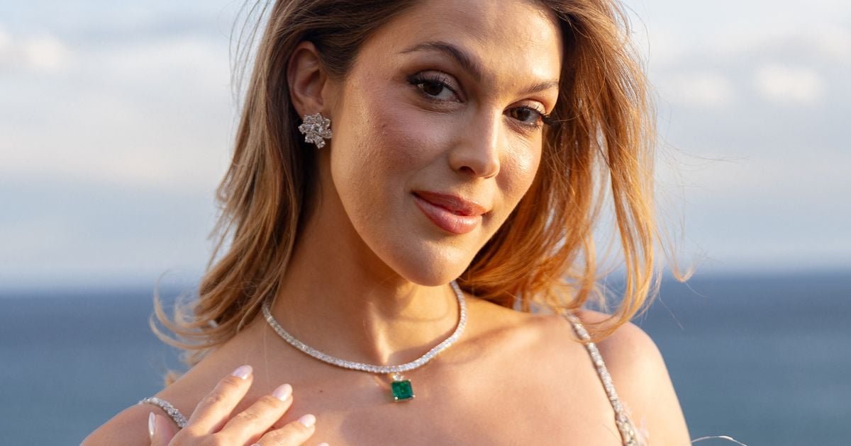 Iris Mittenaere : ses photos de rêve en Sardaigne, une escapade idyllique loin des tapis rouges