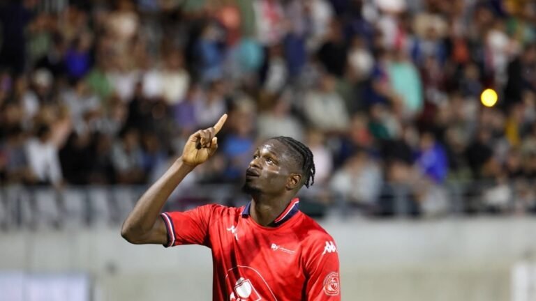 Ligue 3. Vendée FC La Roche – AS Cannes : Samb indispensable, Allemand capitaine du navire… Les notes des Yonn