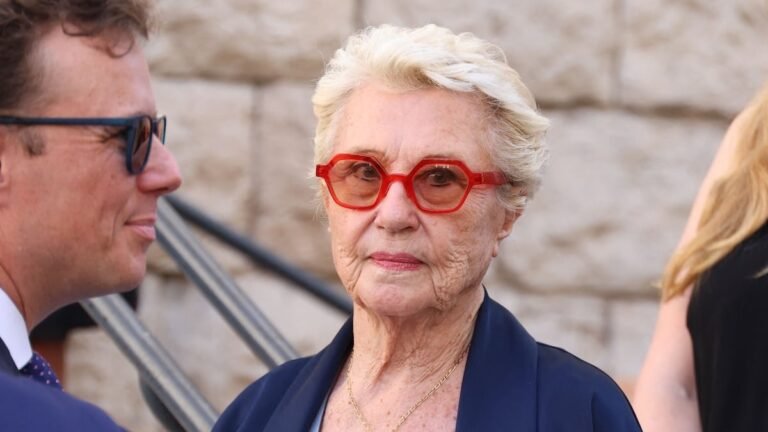Obsèques de Philippe Bouvard à Cannes : les adieux émouvants de sa femme Colette Sauvage et de ses proches