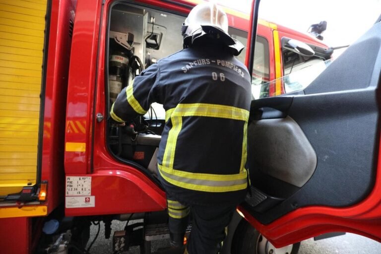 Une cuisine s’enflamme à Cannes : treize personnes évacuées