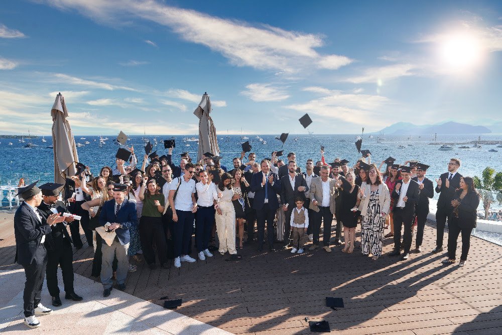 124 jeunes experts-comptables de PACA ont prêté serment à Cannes