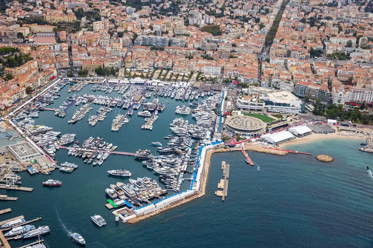 Cannes Yachting Festival : Constance Brément tire un bilan positif