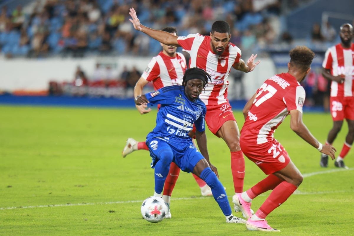 Football : après son match nul face à Cannes, le SC Bastia sur la bonne voie