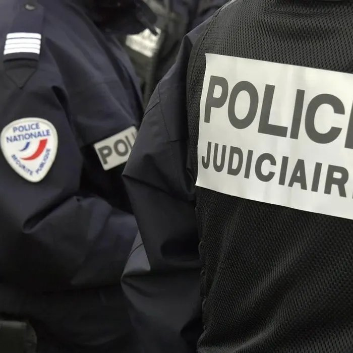 Il dépose son fils à l’entraînement de foot puis reçoit une balle dans la tête, un homme grièvement blessé à Marseille  (Ouest-France)