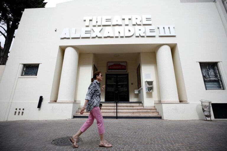 « Il était fou de Cannes, c’était devenu sa vie » : le théâtre Alexandre III change de nom pour celui du journaliste et animateur radio Philippe Bouvard