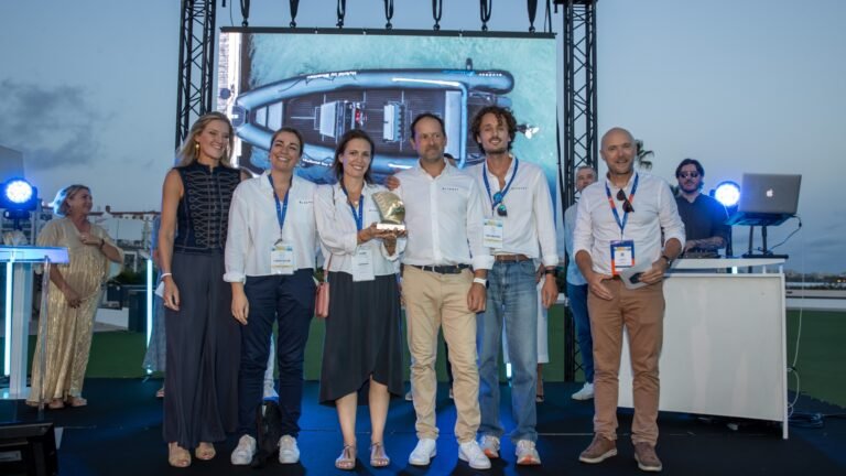 L&rsquo;entreprise Bluenav récompensée au salon nautique de Cannes
