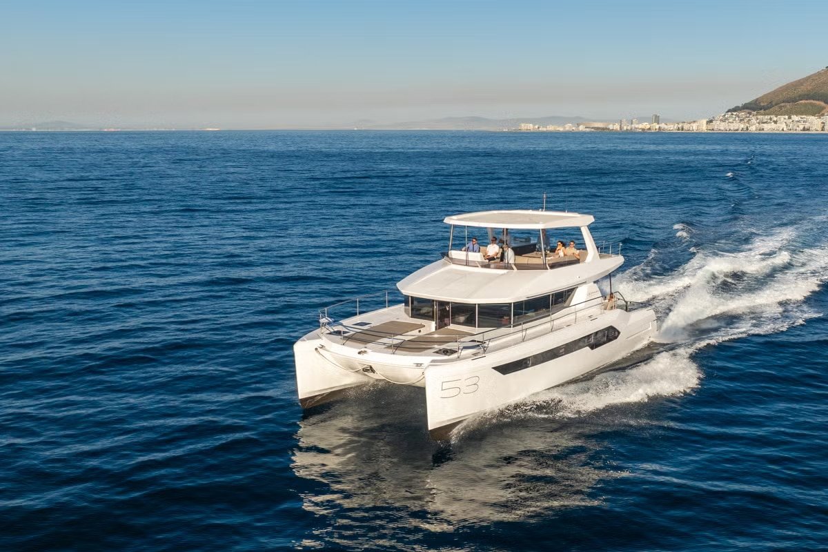 Leopard 53 PowerCat, un nouveau catamaran amiral