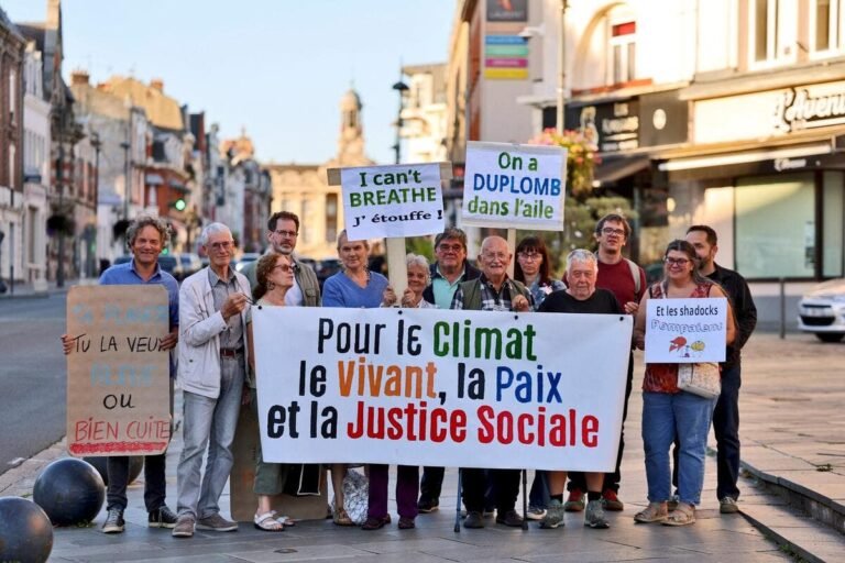 Marche nationale pour le climat : des centaines de militants attendus à Nice, Cannes, Menton et Valbonne après un été noir d’incendies et de canicules