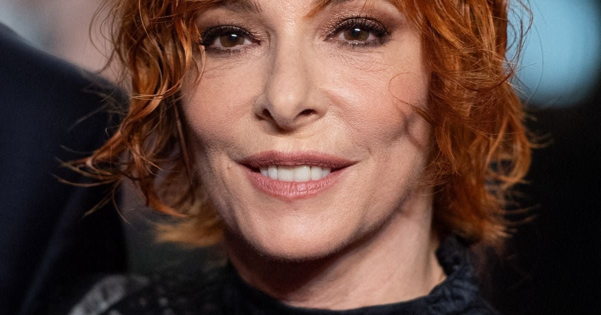 Mylène Farmer : retour sur son passage surprise qui a charmé ses hôtes normands