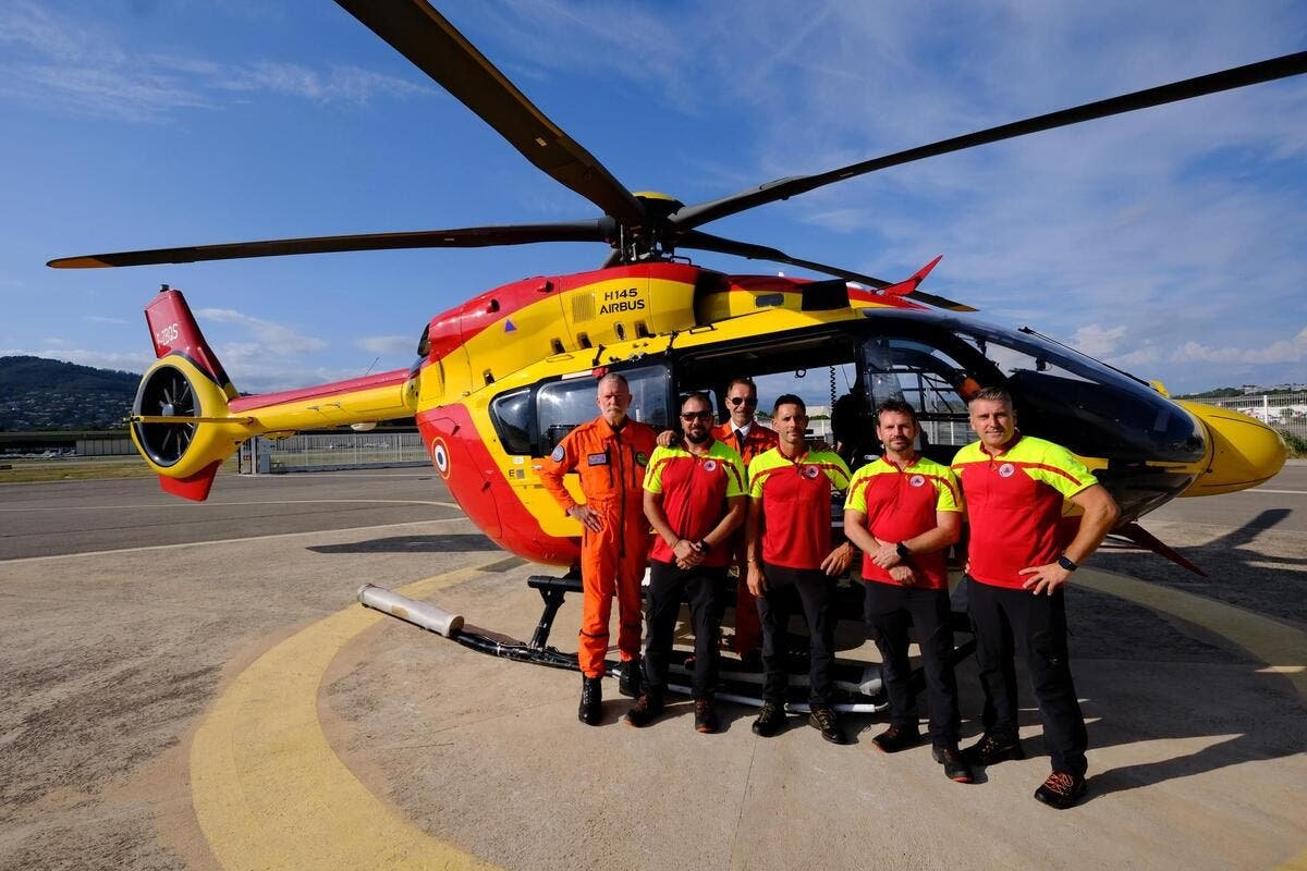« Notre cœur de métier, c’est se préparer, décoller et aller sauver » : on vous emmène dans les coulisses de la base hélicoptère Dragon 06 de Cannes