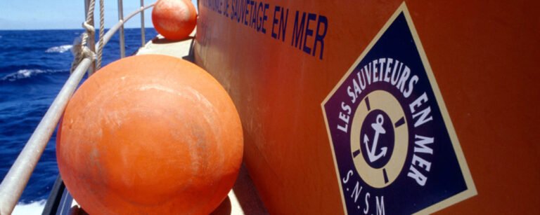 Nouvelle collision entre deux bateaux près de Cannes : un homme de 31 ans grièvement blessé