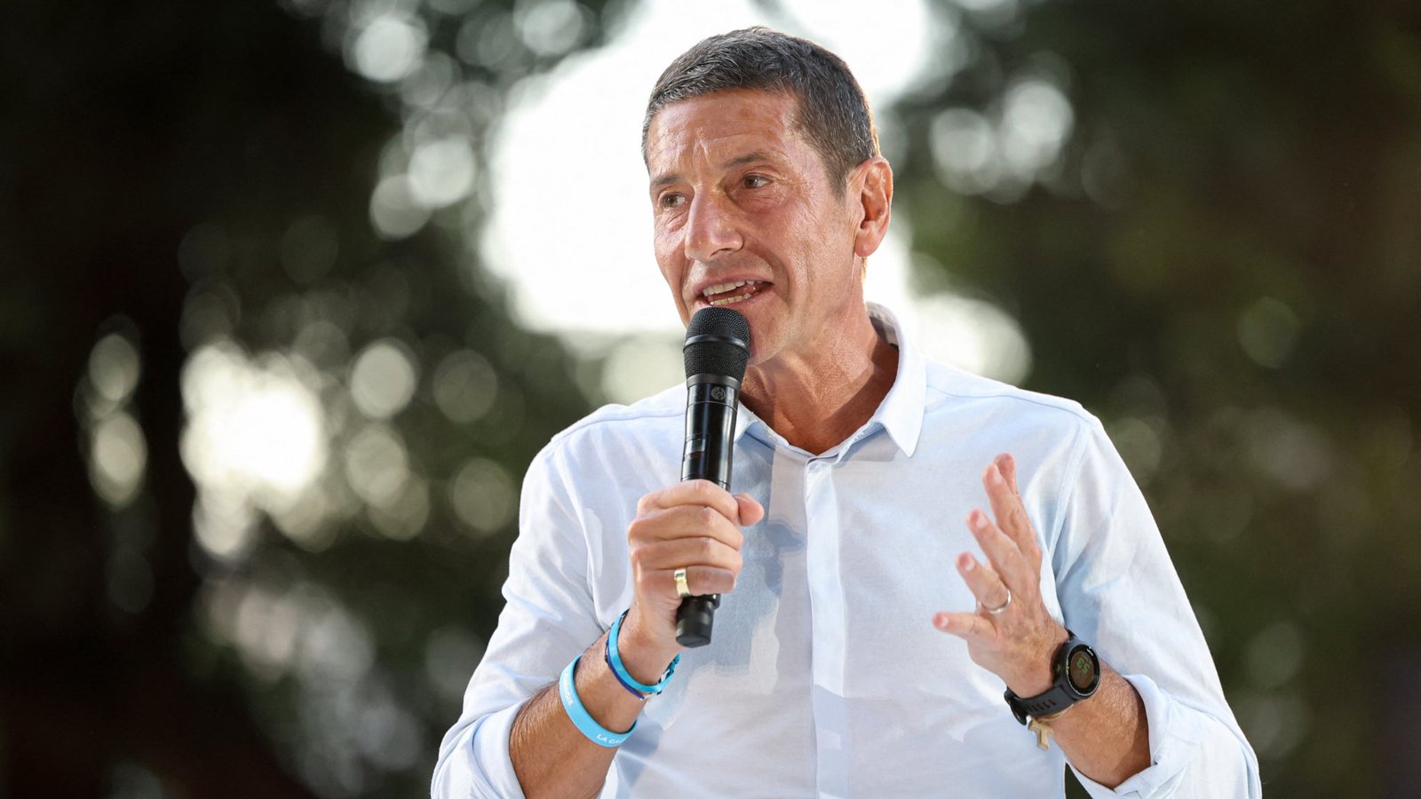 Présidentielle 2027: le maire de Cannes David Lisnard affirme avoir recueilli les 500 promesses de…