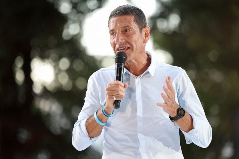 Présidentielle 2027: le maire de Cannes David Lisnard affirme avoir recueilli les 500 promesses de parrainages