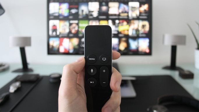 Programme TV Foot : Choc de L3 Versailles-Cannes à 14h45, Inter-Naples à 18h