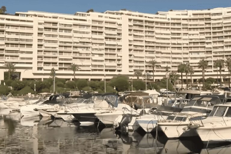 VIDÉO. « C&rsquo;est la foire » : des rodéos nocturnes en jet ski dans le viseur des habitants d&rsquo;un port privé de Mand