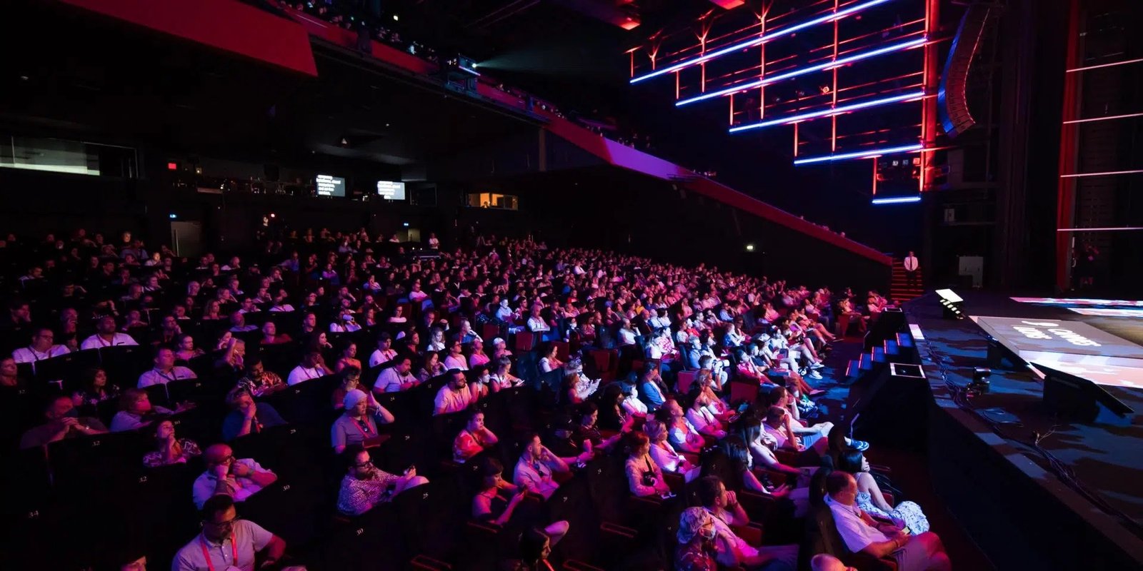 À Cannes, près de 1.000 élèves invités au Palais des Festivals pour voir « L&rsquo;Abandon », le film sur Samuel Paty