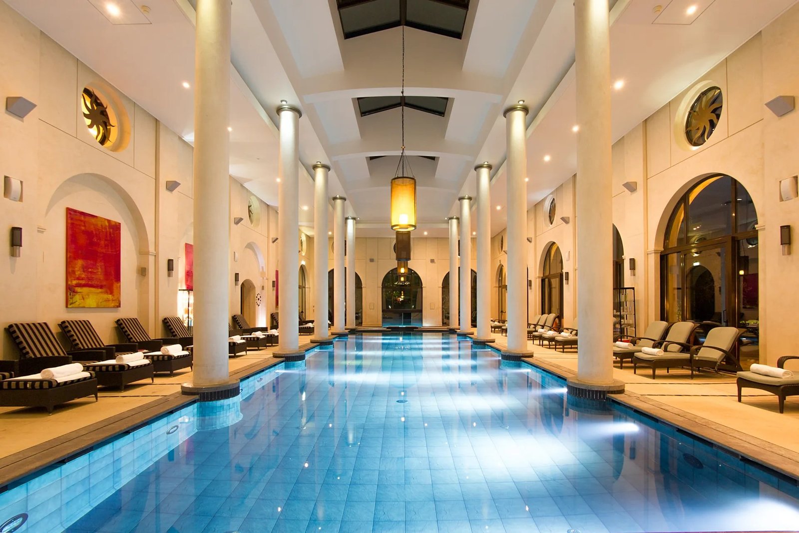 À moins d&rsquo;une heure de Cannes, cet hôtel 5 étoiles niché dans une bastide provençale sacré meilleur spa de France 2026