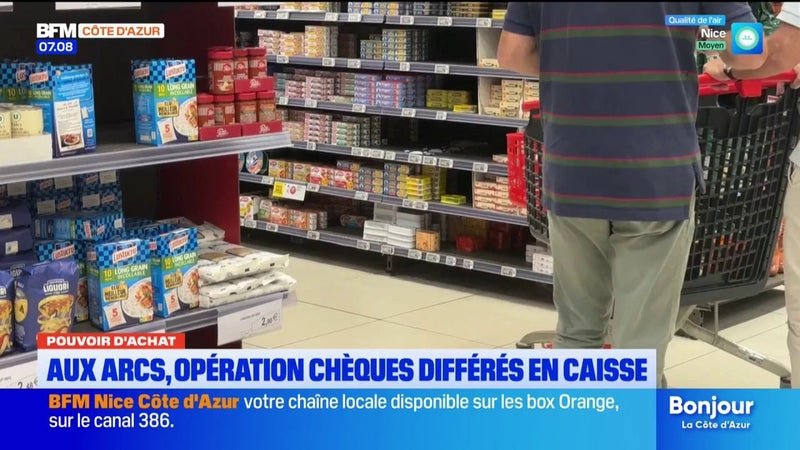 Aux Arcs, une enseigne propose des opérations « chèques différés »