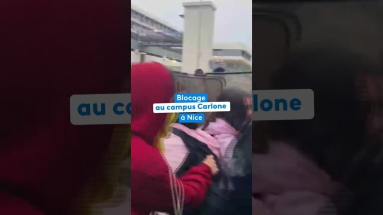 Blocage au campus Carlone à Nice