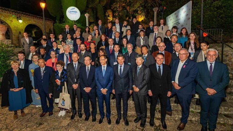 Cannes et Shizuoka resserrent leurs liens, de l’économie aux feux d’artifice