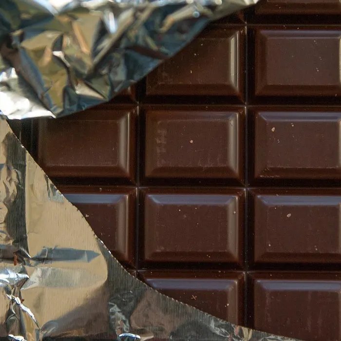 Des nonnes cisterciennes se lancent dans la vente de 300 kg de chocolat artisanal pour rénover leur clocher  (Ouest-France)