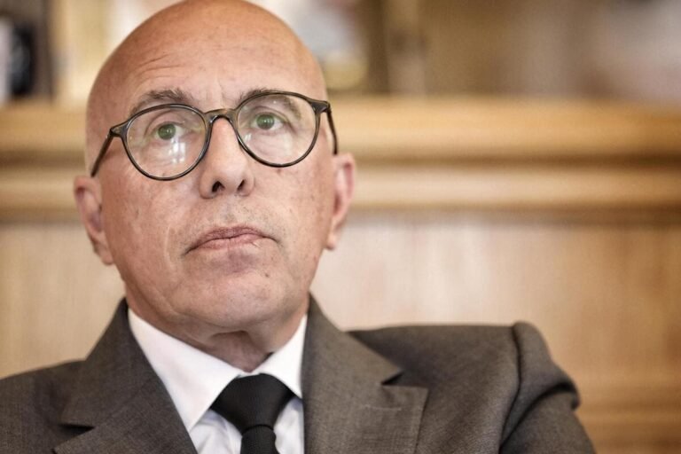 Eric Ciotti appelle Bruno Retailleau et David Lisnard à abandonner « leurs candidatures de témoignages » et à se rassembler autour de Marine Le Pen
