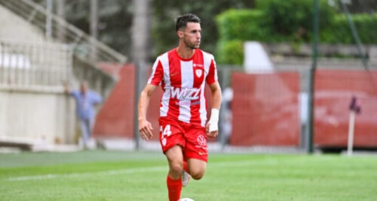 Ligue 3 (J10) : Cannes prend l&rsquo;eau, Versailles et Amiens devant… les scores à la mi-temps du multip…