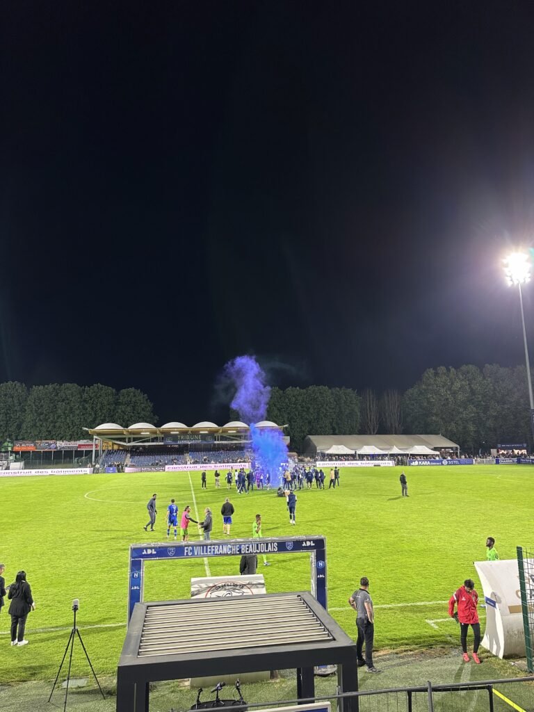 Ligue 3 : le FC Villefranche retrouve le sourire face à Cannes !