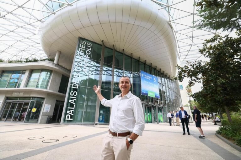 Politique zéro dégradation, « sport attitude »… Comment Antibes, Grasse et Mandelieu tentent d’exister face au (puissant) Palais des festivals de Cannes ?