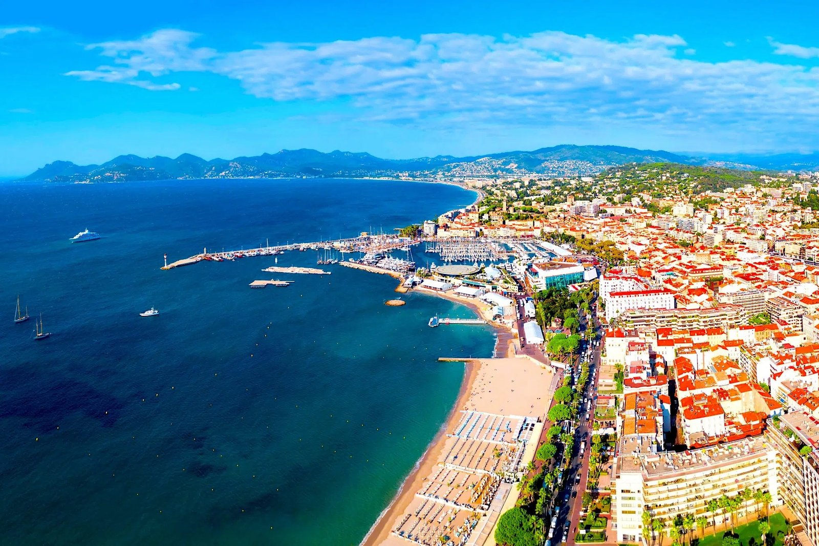 Près de 800.000 voyageurs ont voté : cet hôtel 5 étoiles de Cannes dans le top 20 monde, et même 2e meilleur de la Côte d&rsquo;Azur