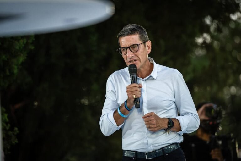 Présidentielle 2027 : David Lisnard fait jeu égal avec Bruno Retailleau