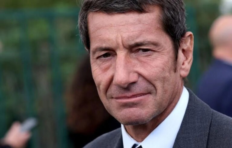 Présidentielle 2027 : Des maires dénoncent le « mélange des genres » de David Lisnard, leur président