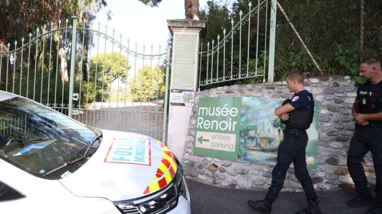 Vol au musée Renoir de Cagnes-sur-Mer: l&rsquo;un des deux tableaux retrouvés a subi une déchirure